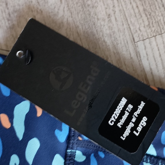 Land end exercise cheetah print pants size large in women's - Picture 3 of 9